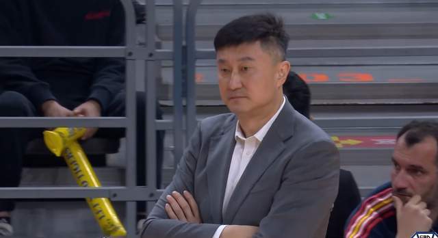 体彩-就这怎么冲冠?2场硬仗狂输71分,广东暴露短板,杜锋需做4点调整